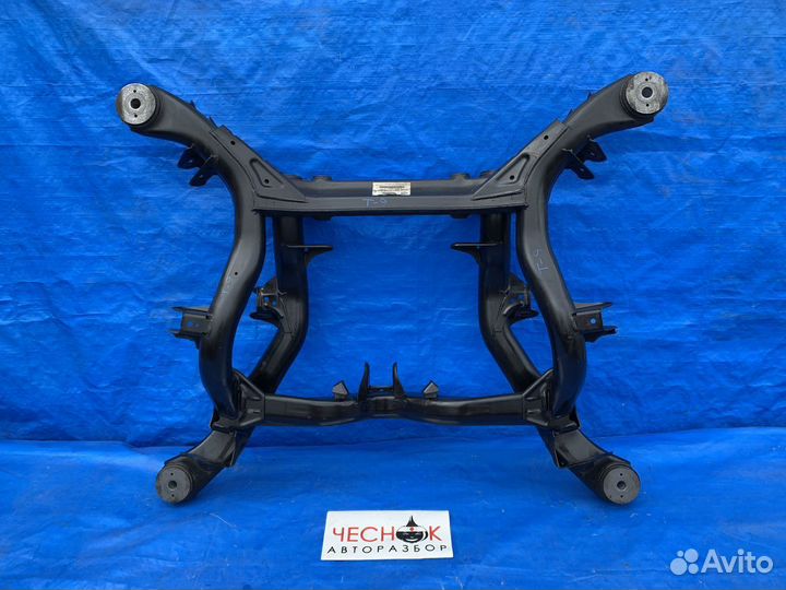 Подрамник задний Volkswagen Touareg Audi Q7