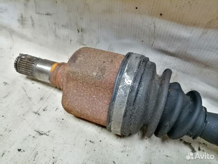 Привод передний левый Volvo S40 MS 2.0 л145 л.с