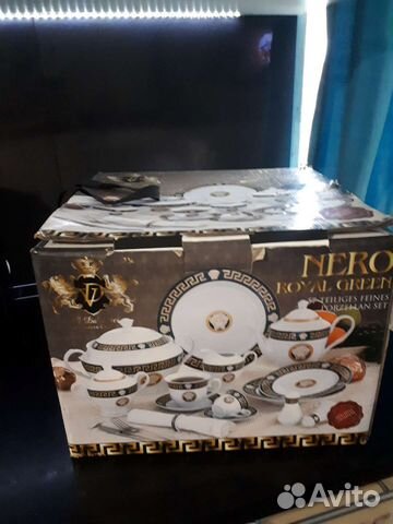 Столовый сервиз новый