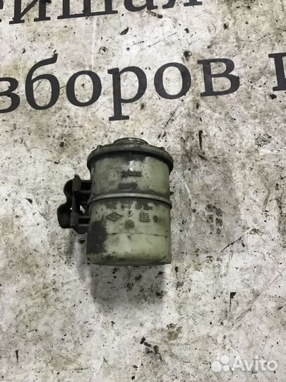 Бачок гур Renault Logan I (2004—2009)