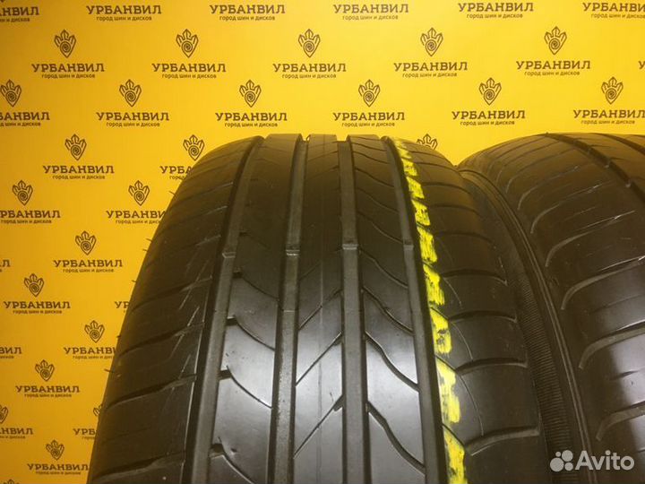 Goodyear EfficientGrip 235/60 R17 102V