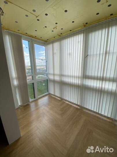 Вертикальные жалюзи тканевые, б/у