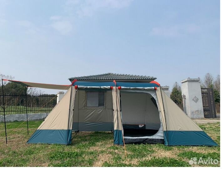 Палатка четырехместная с высоким тамбуром