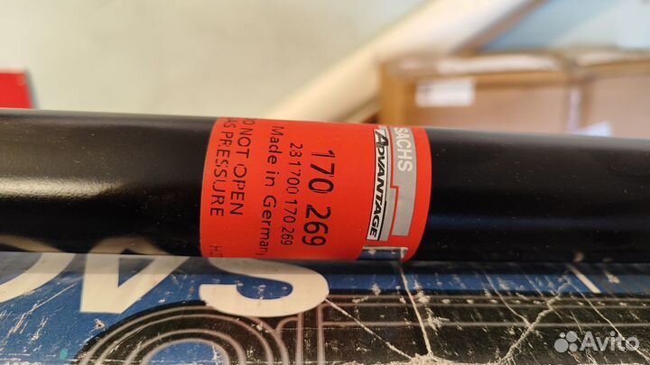 Амортизатор задний Audi 80 b4