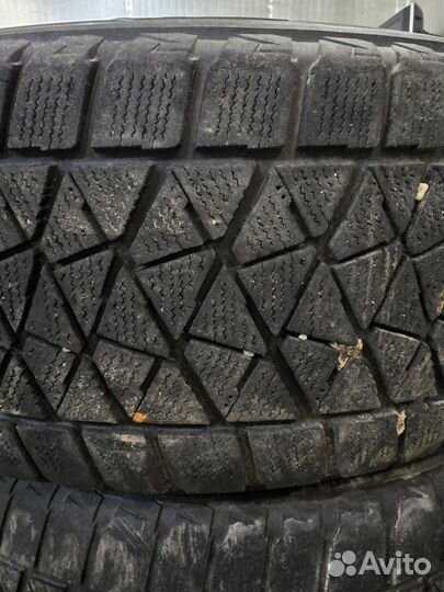 Bridgestone Blizzak DM-V2 235/60 R18 107S