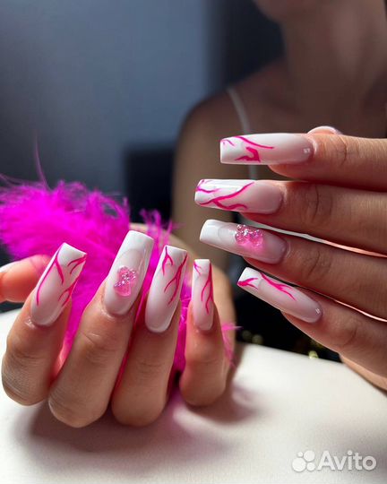 Маникюр на дому