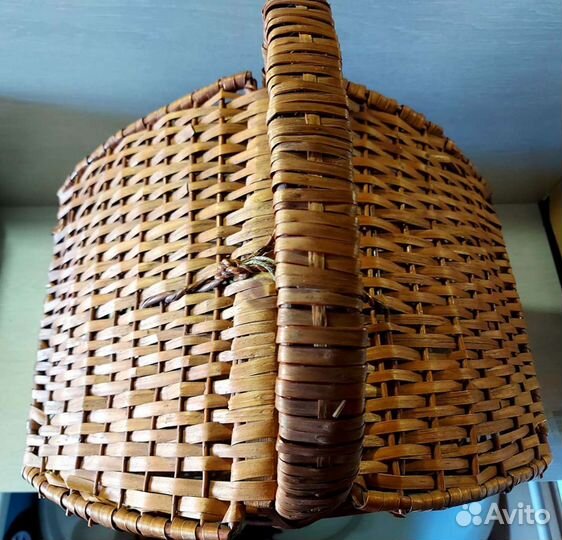 Большая корзина-короб изивового прута