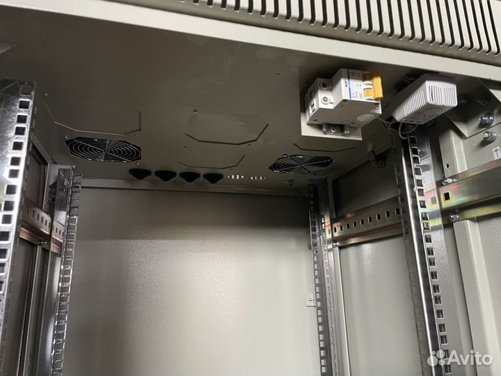 Шкаф телекоммуникационный 19 42U