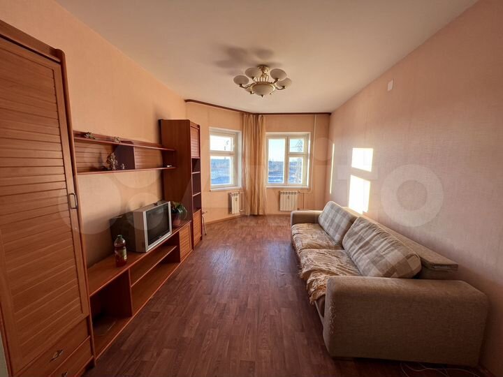 2-к. квартира, 55 м², 6/9 эт.