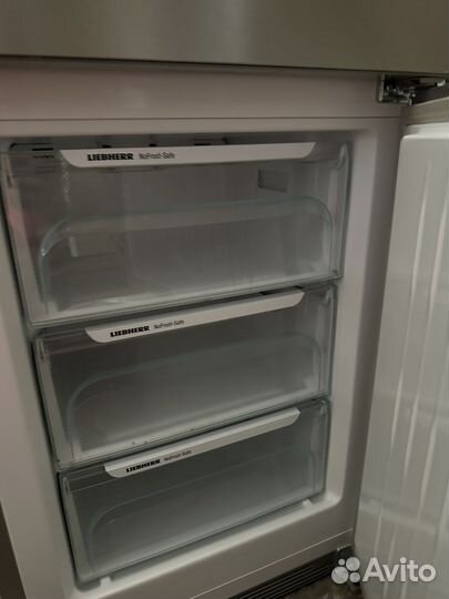 Запчасти для холодильника Liebherr CNef 4815