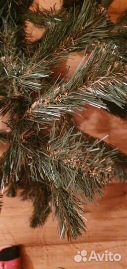 Ёлка искусственная
