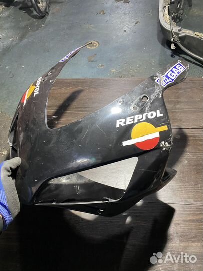 Обтекатель, морда для Honda CBR1000RR 04-05