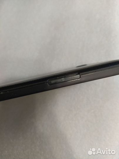Планшет Samsung Galaxy Tab 3 7.0 Lite SM-T110