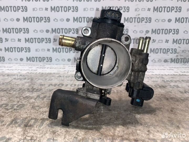 Дроссельная заслонка Toyota Corolla 1.8 I 2005