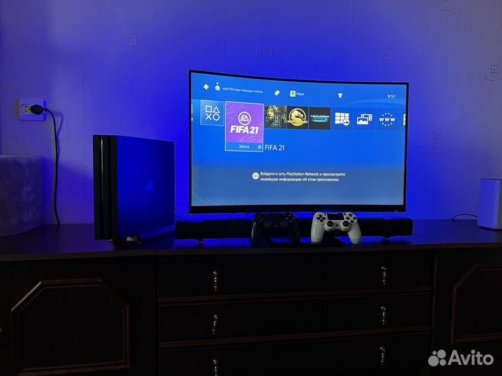 PS4 Pro + Mk11, FIFA 2021