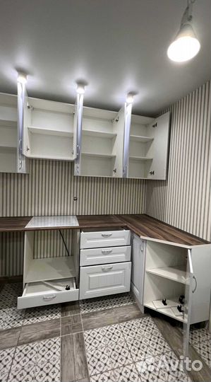 Кухня новая