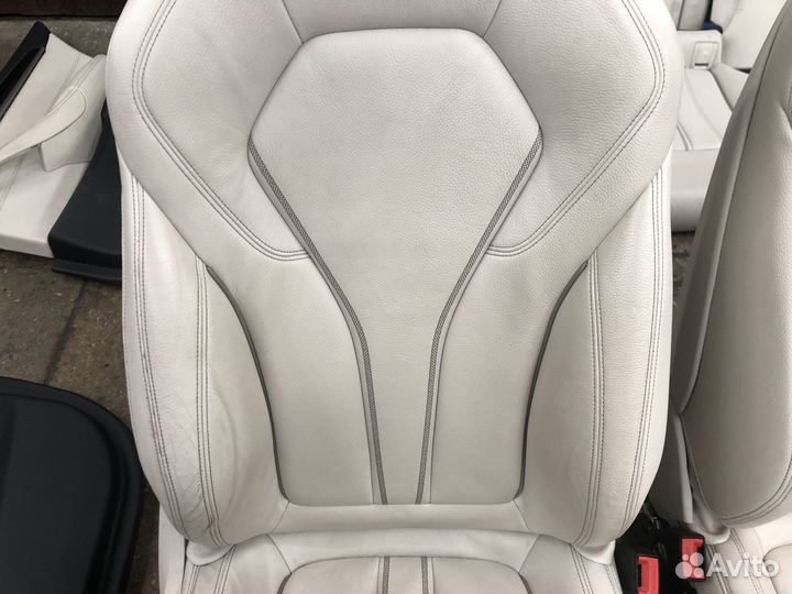 Комплект сидений Sport BMW 5 Серии G30