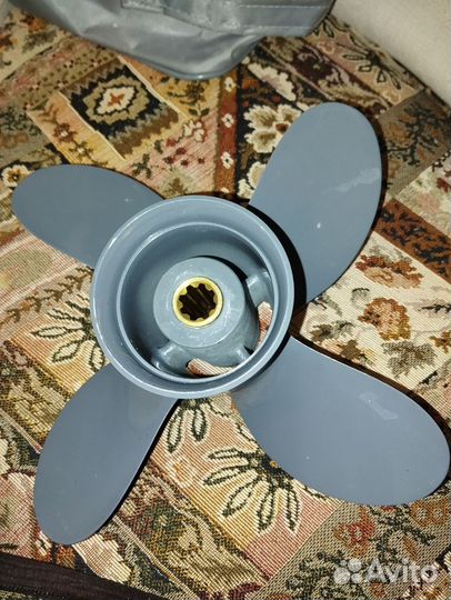 Продам винт на мотор