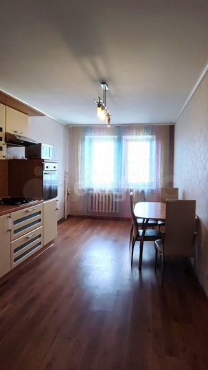 2-к. квартира, 85,7 м², 9/9 эт.
