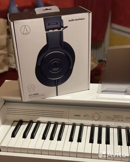 Игровые наушники для электрофортепиано