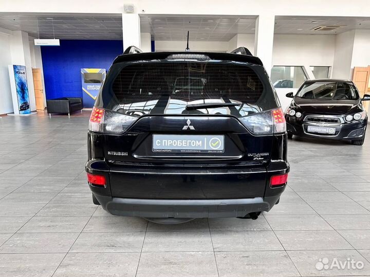 Mitsubishi Outlander 2.0 CVT, 2011, 130 000 км