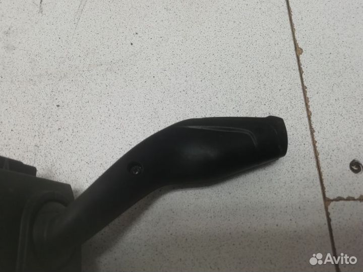 Переключатель поворотов подрулевой