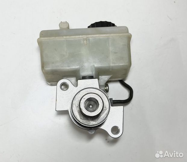 Главный тормозной цилиндр Mercedes W220