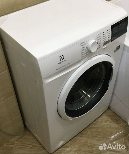 Electrolux с паром новые