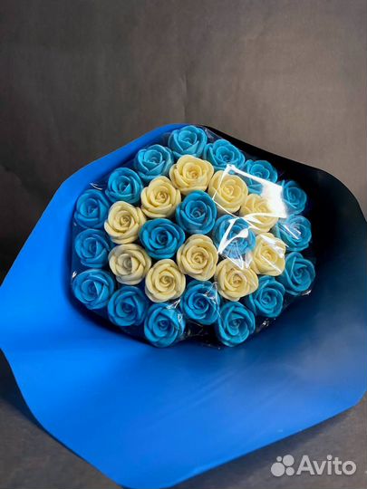 Розы из Белого Шоколада - 29 шт в Букете