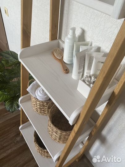 Полки стеллажи деревянные