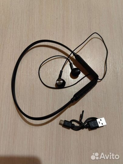 Беспроводные блютуз наушники