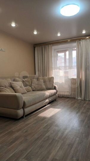 3-к. квартира, 83 м², 3/5 эт.