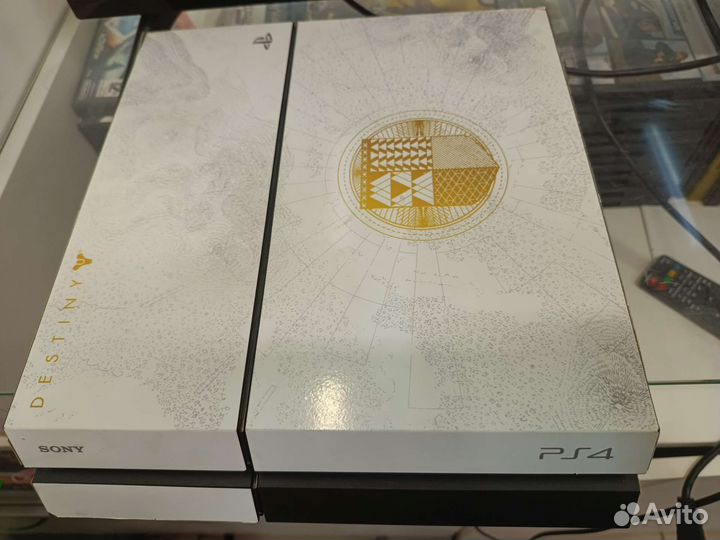 Sony playstation 4