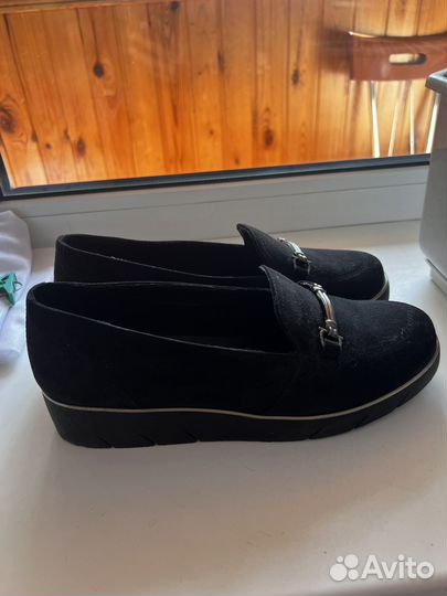 Лоферы женские