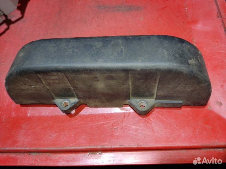 Крышка грм Ford Mondeo 1 универсал 1.8I 1994