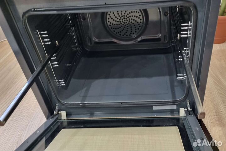 Духовой шкаф Zigmund & Stain