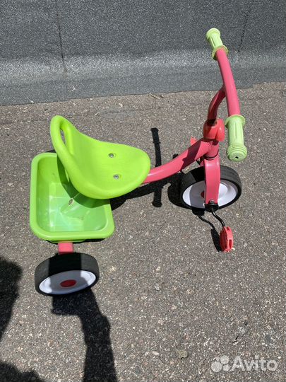 Трехколесный велосипед