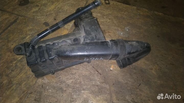 Корпус воздушногo фильтра Volkswagen Golf 5 2004