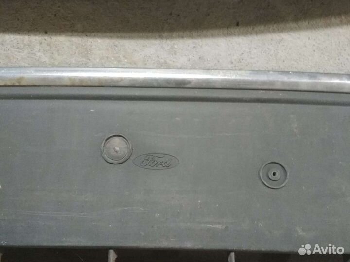 Решетка радиатора ford focus 2 рестайлинг