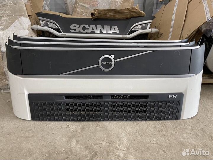 Капот Volvo FH5 84281138