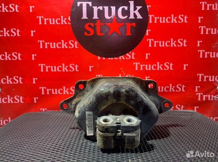 Подушка двигателя задняя Renault T, Volvo FH