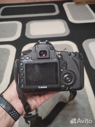 Фотоаппарат Canon 5D Mark 3 и Объектив sigma 35 mm