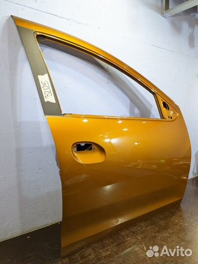 Дверь передняя правая Renault Duster 2