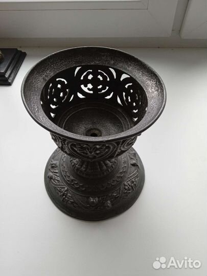 Старинное основание керосиновой лампы