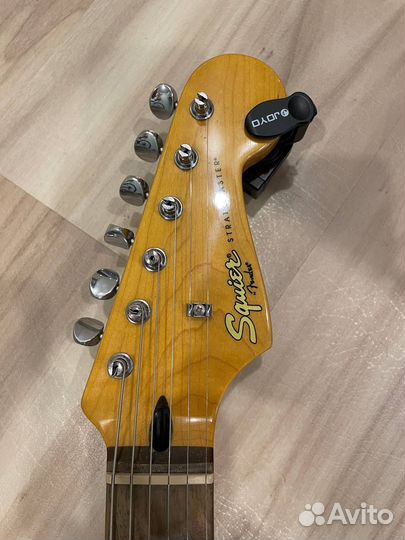 Электрогитара Squier Vintage Modified Surf Stratoc