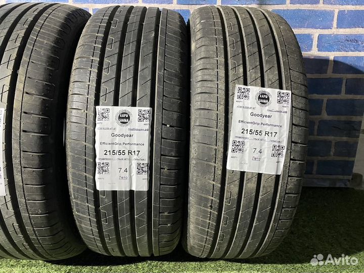 Goodyear EfficientGrip Performance 215/55 R17 94V