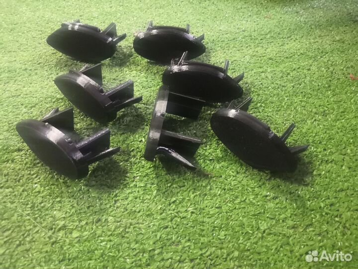 Заглушки на поперечины