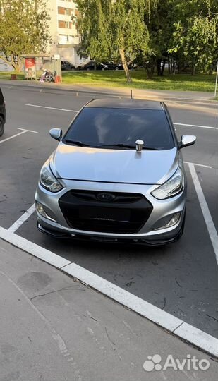 Hyundai Solaris 1.6 AT, 2011, 179 900 км