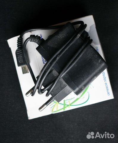 Зарядка для телефона