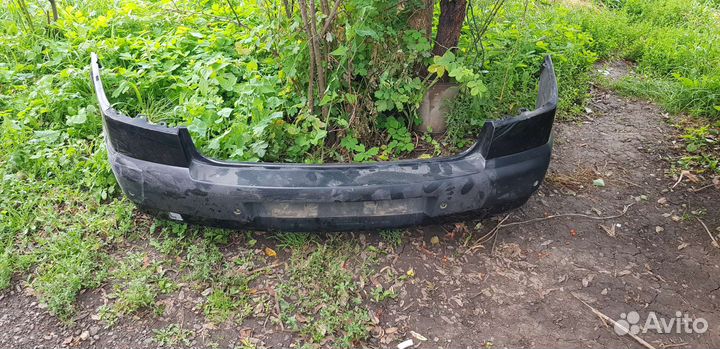 Задний бампер